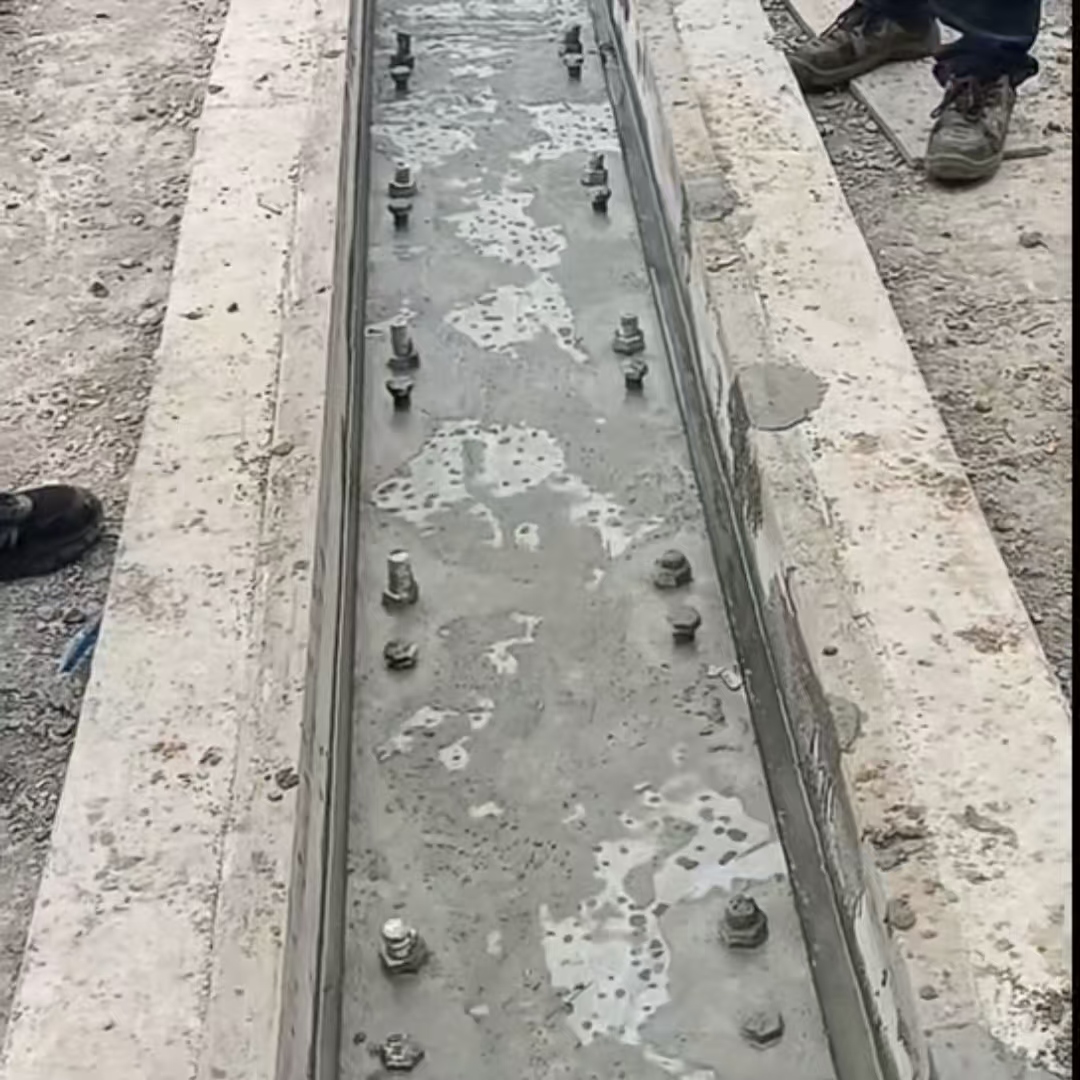 承德港口码头起重机龙门吊重型机械设备稳固用早强快凝轨道胶泥